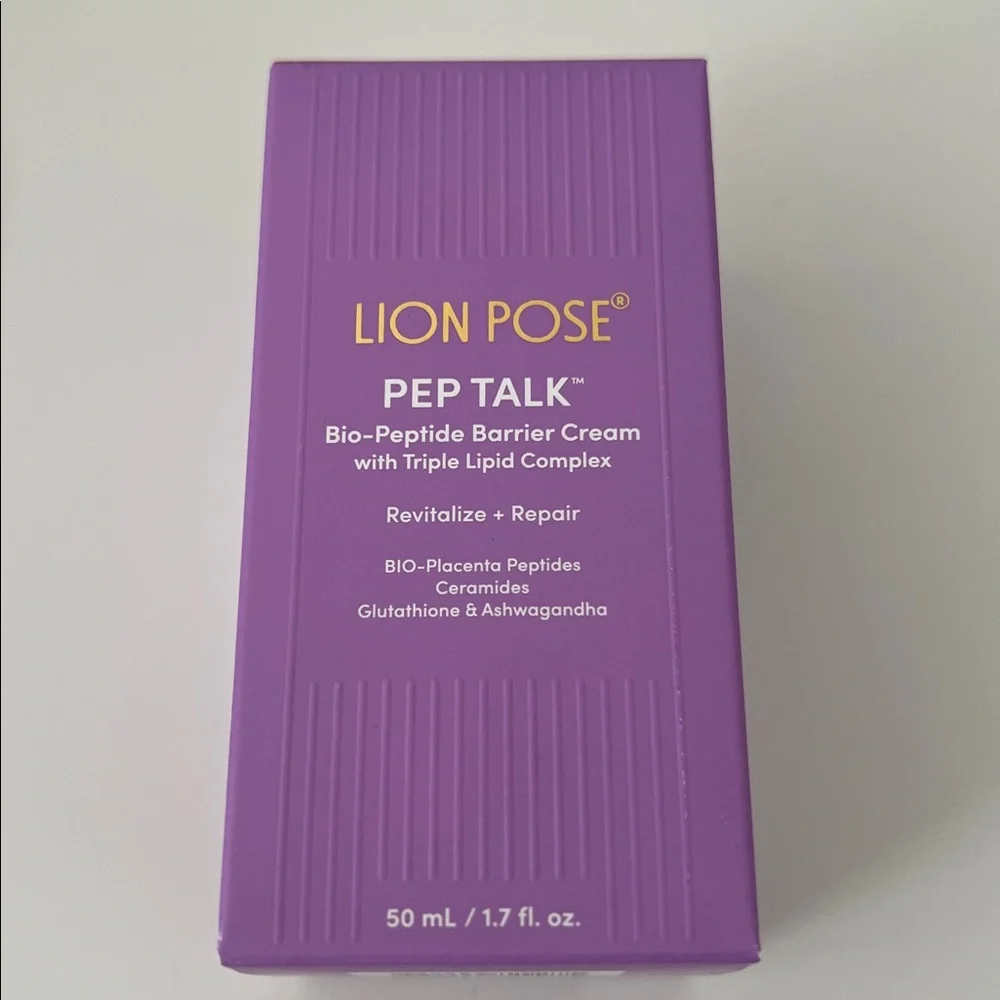 Lion Pose Pep Talk Barrier Repair Cream with Peptides + Ceramides - Picture 6 of 12